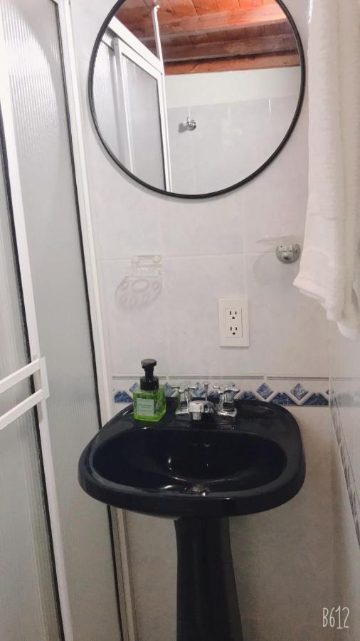 Habitacion Privada En Jardin Cerca Al Parque Hotel ภายนอก รูปภาพ